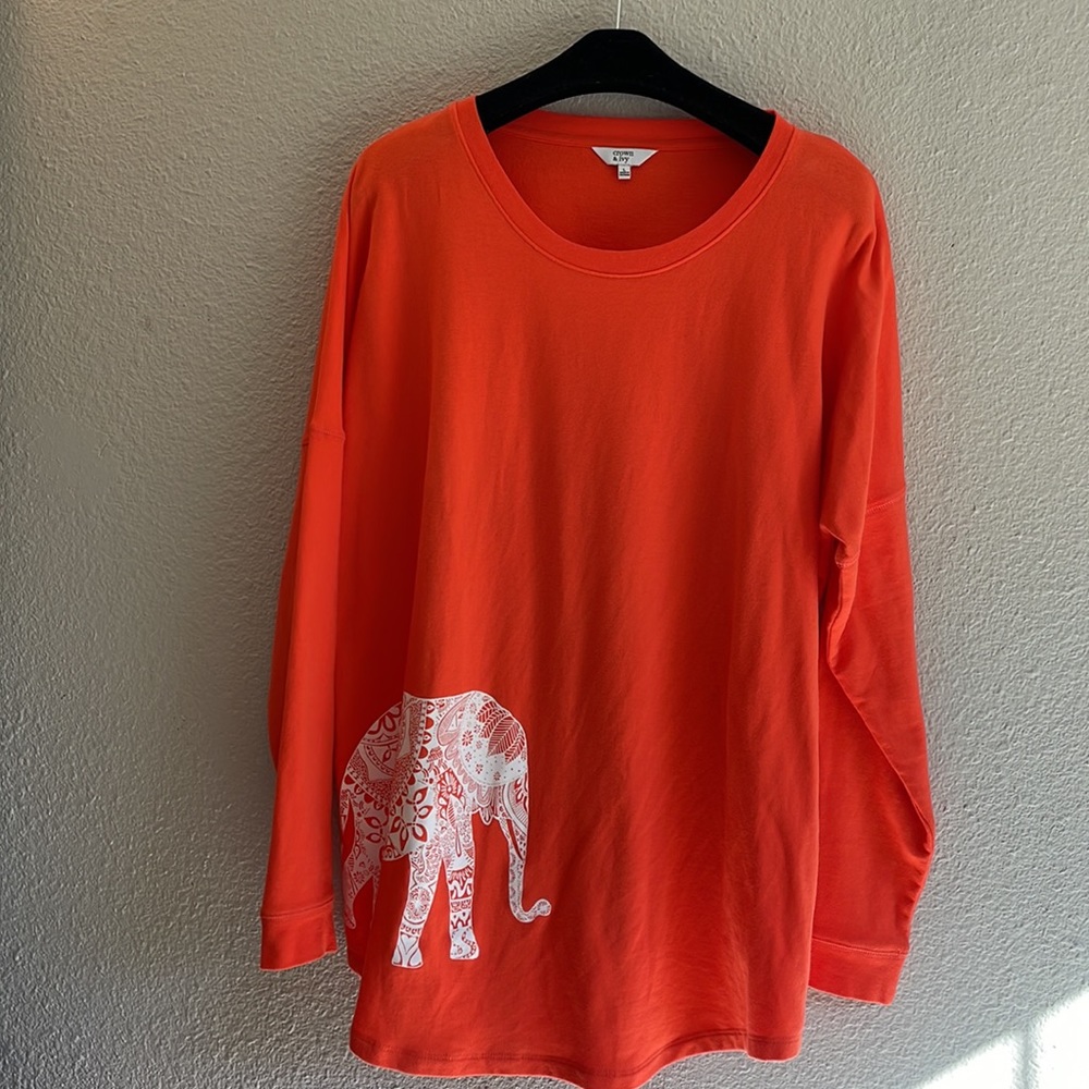 EUC Women’s Crown & Ivy Orange Elephant Tunic - Picture 1 of 4